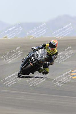 media/May-14-2023-SoCal Trackdays (Sun) [[024eb53b40]]/Turn 12 (1145am)/